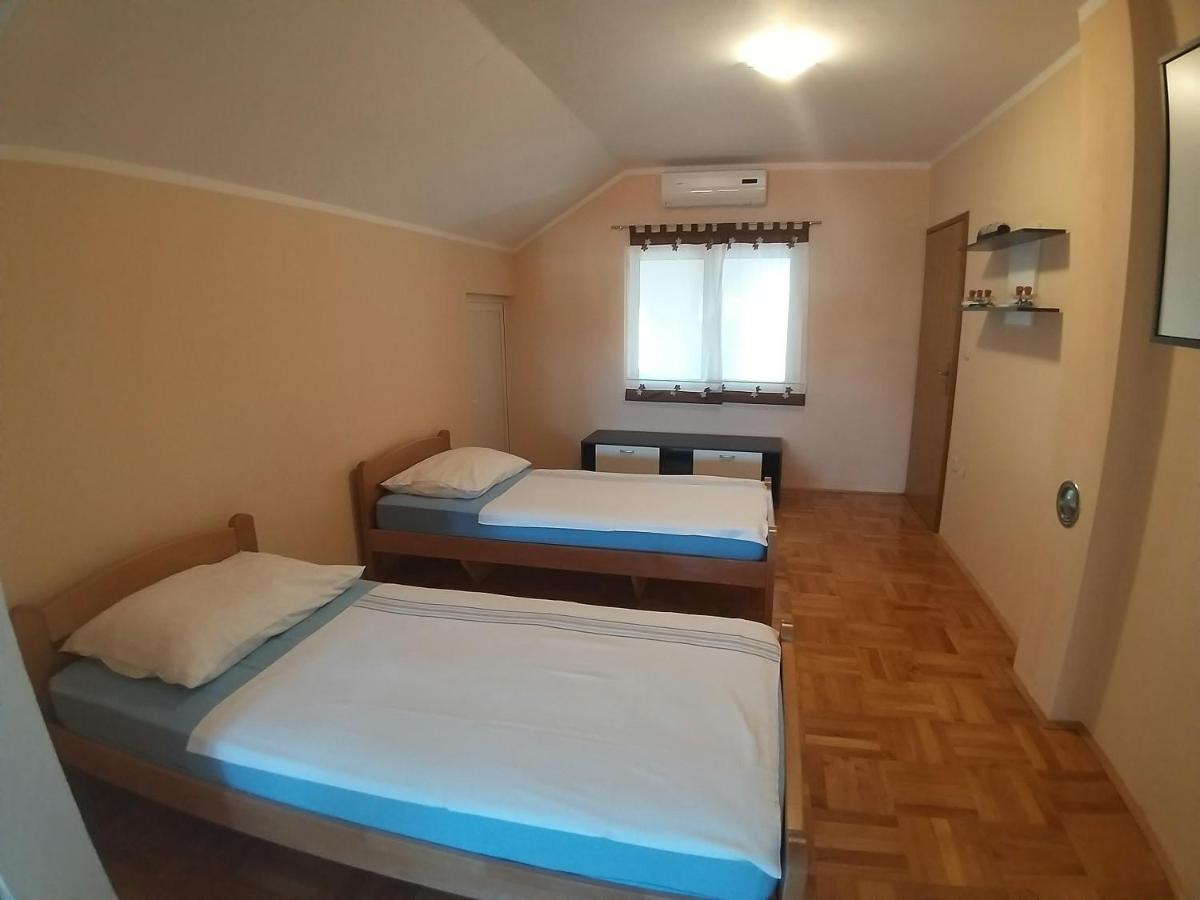 Sunny Apartment Jukic With Sea View Zadar Zewnętrze zdjęcie