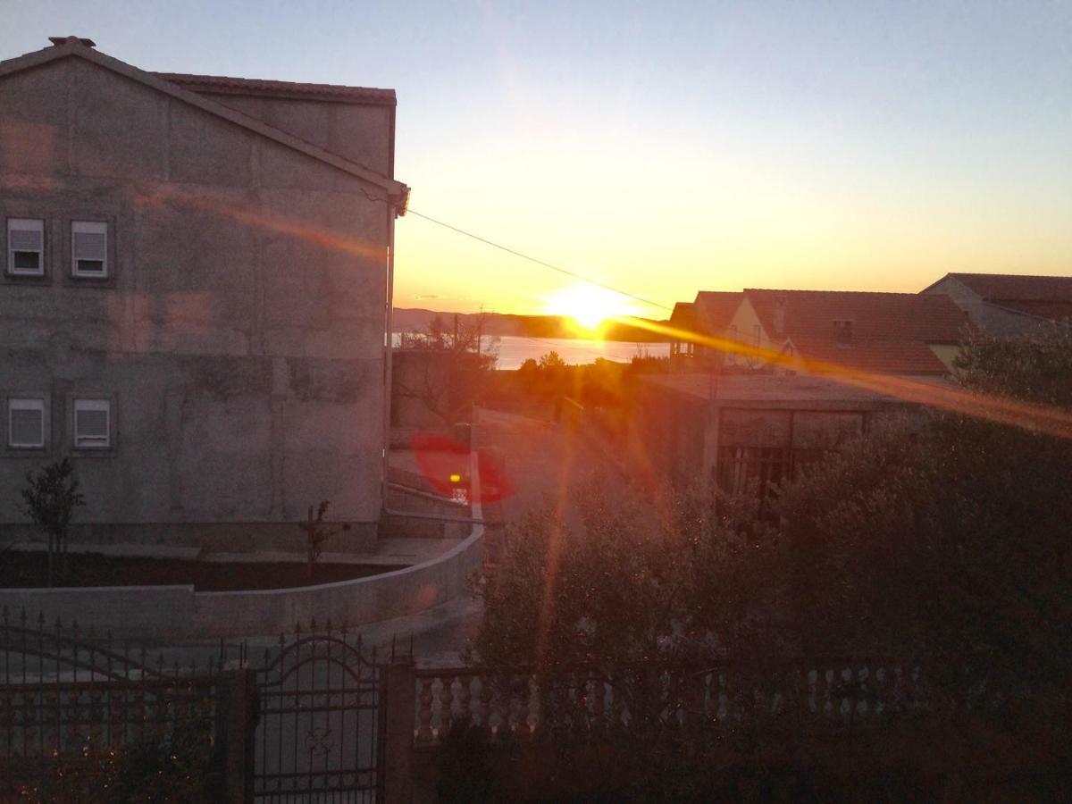 Sunny Apartment Jukic With Sea View Zadar Zewnętrze zdjęcie