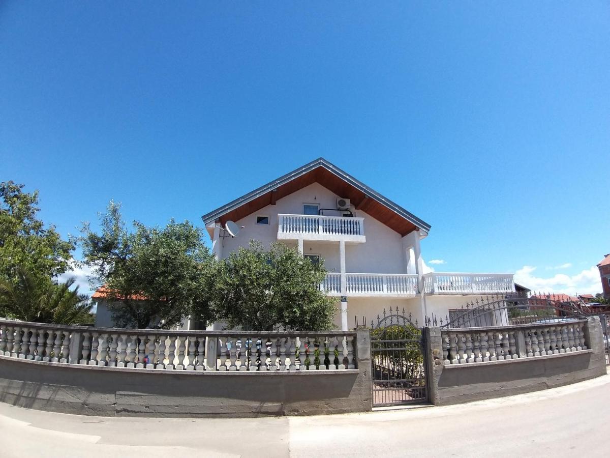Sunny Apartment Jukic With Sea View Zadar Zewnętrze zdjęcie